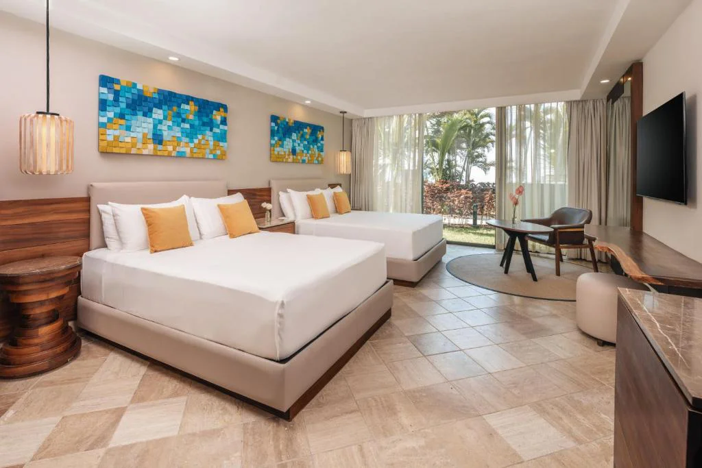 Habitación doble de lujo con vista al jardín en el Hotel Hyatt Ziva, Puerto Vallarta